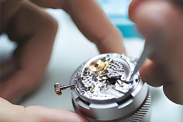 积家走慢了维修