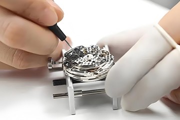 积家手表偷停了维修